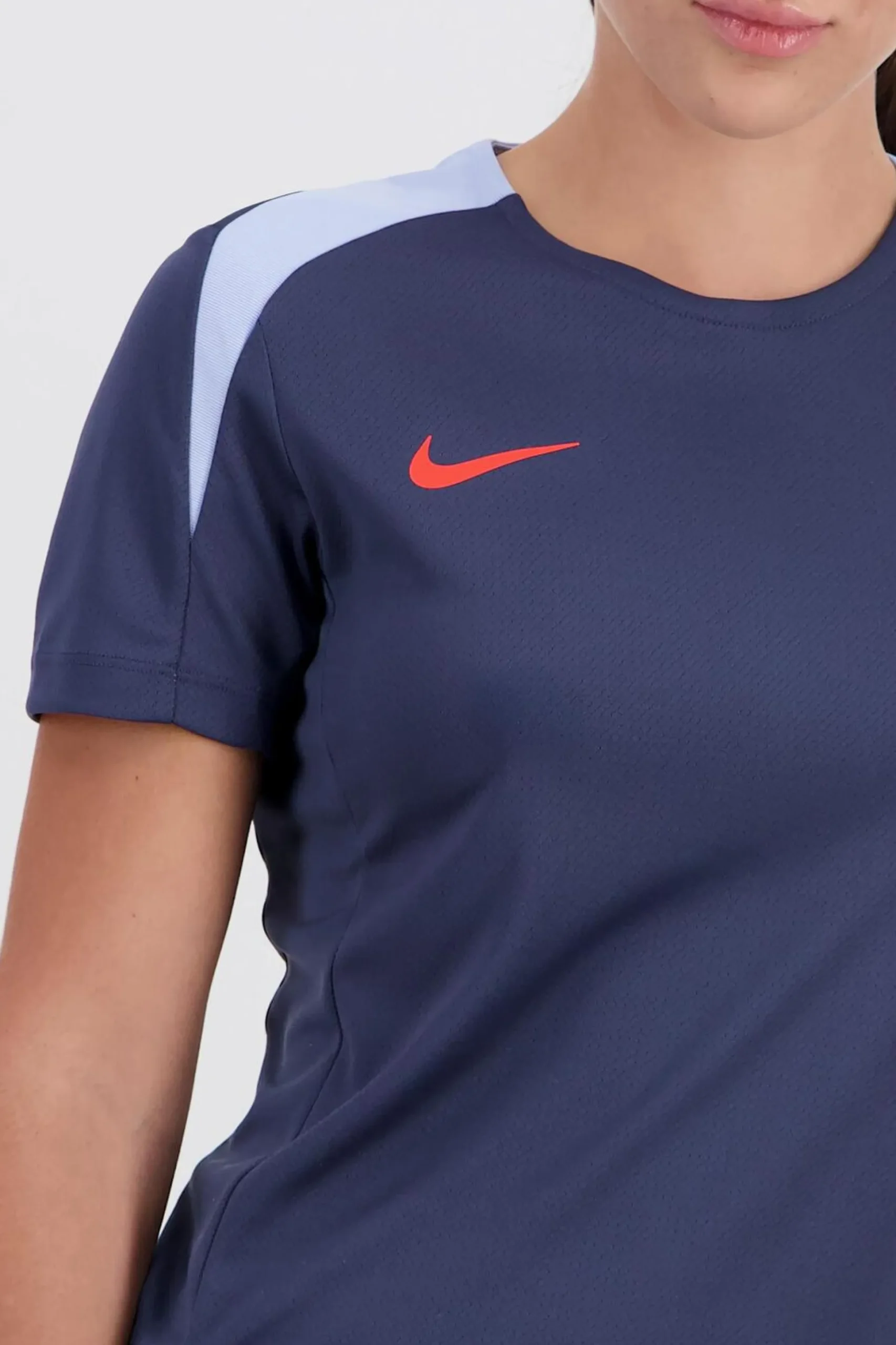 Camiseta Nike Strike