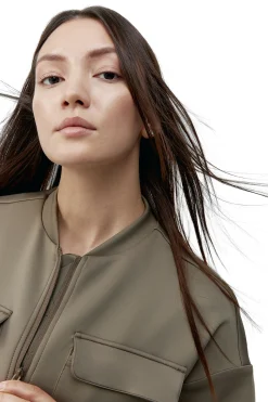 Chaqueta De Mujer Graft Born Living Yoga