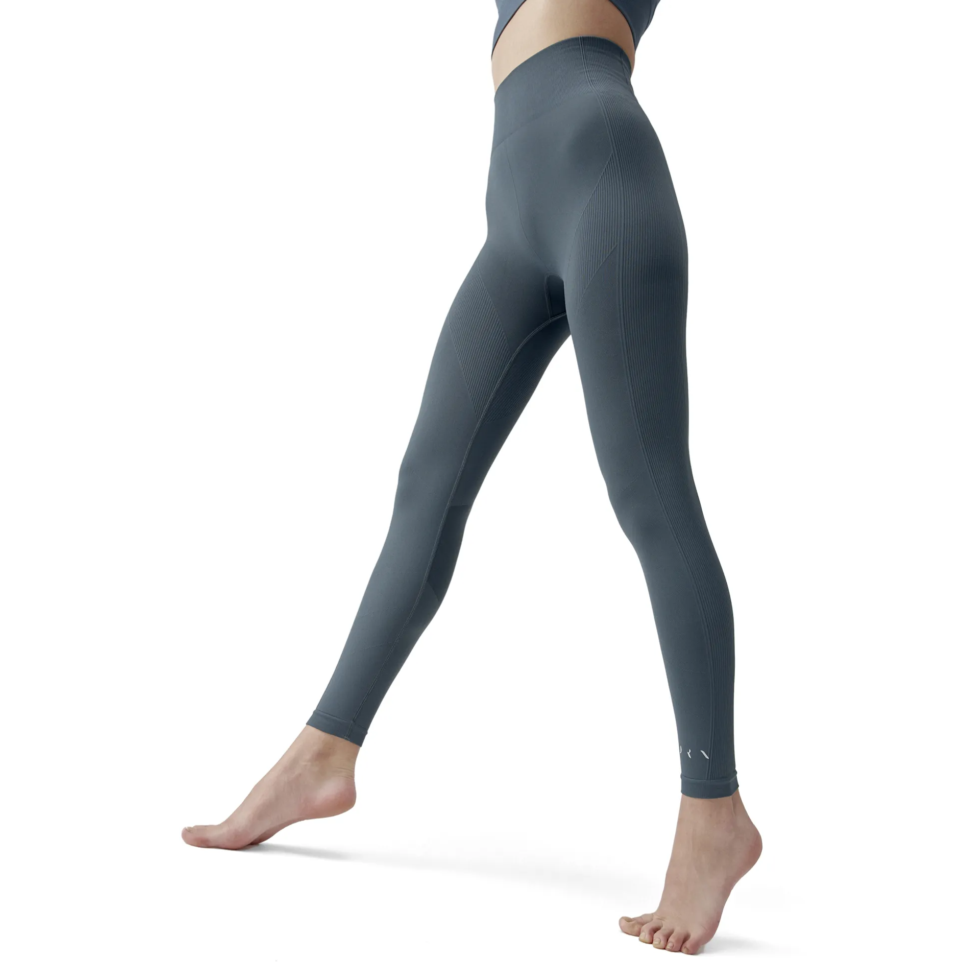 Legging Keren Born Living Yoga