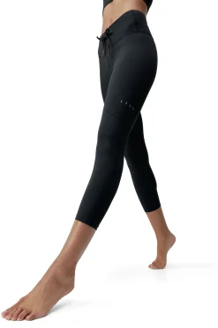 Malla Deportiva De Mujer Esme Born Living Yoga