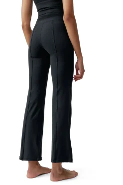 Malla Deportiva De Mujer Maeva Born Living Yoga