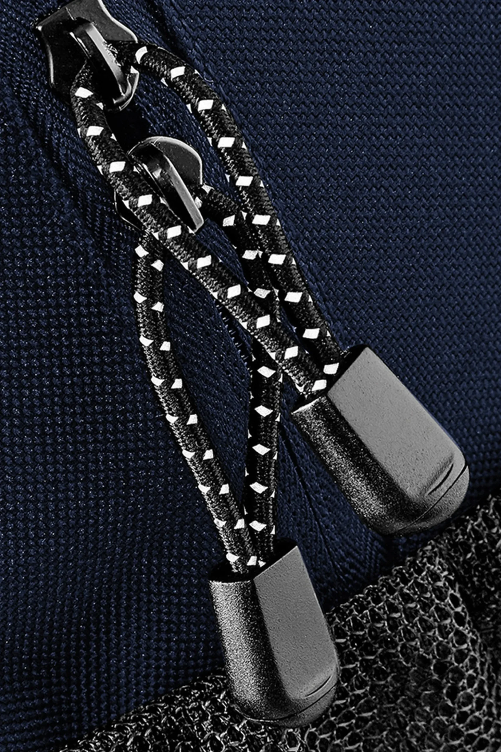 Mochila Clásica Modelo Academy Quadra