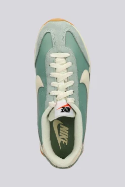 Nike Pacific