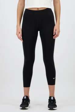 Nike Sportwear Essential