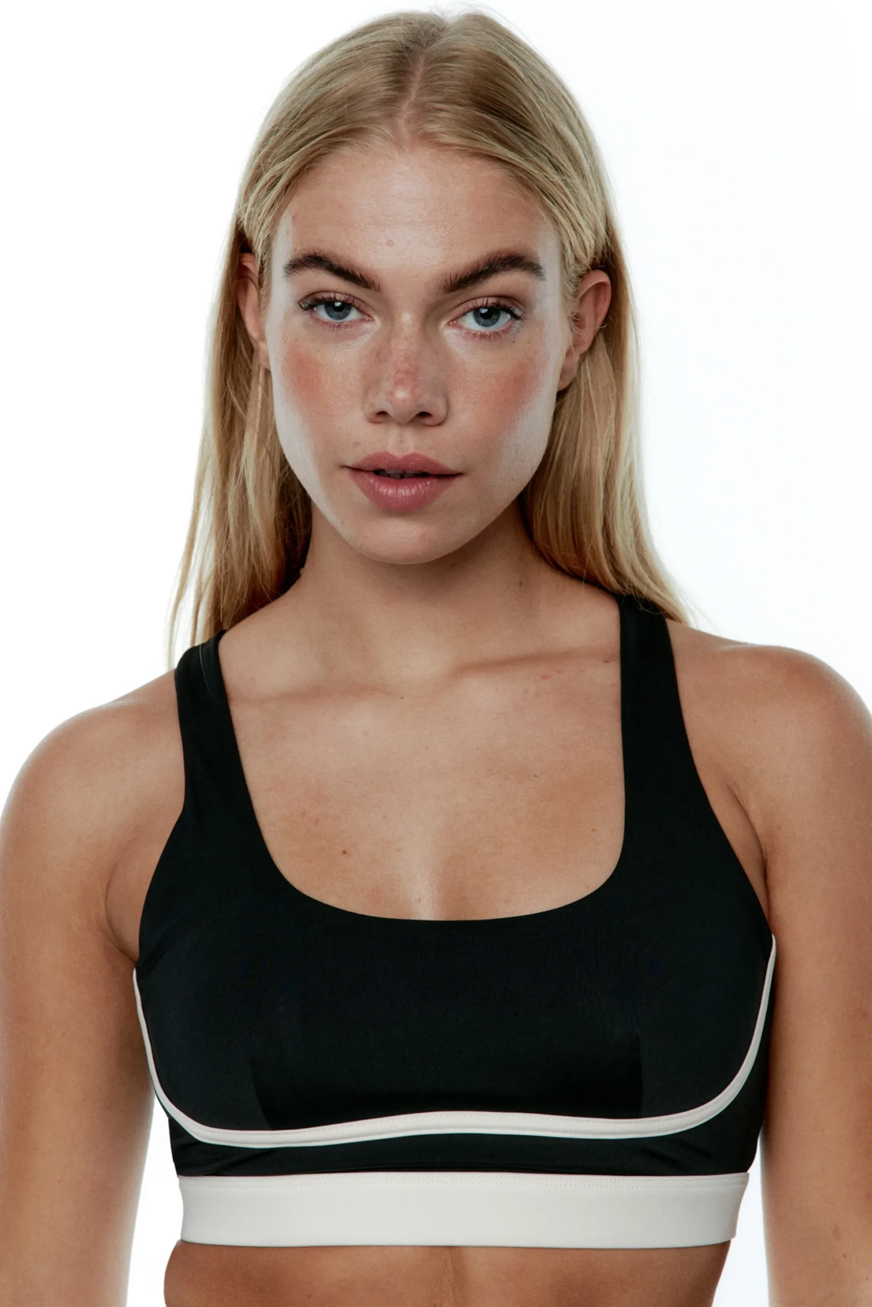 Top Deportivo Black Limba Tao