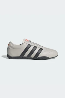 Zapatilla Grand Court Lo Audi Revolut F1 Team adidas