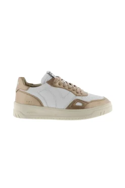 Zapatillas De Efecto Piel Victoria Seul Con Piezas Metalizadas En Contraste Y Cordones A Juego